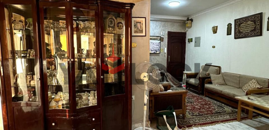 شقه للبيع مدينه نصر بالقرب من مكرم عبيد120م