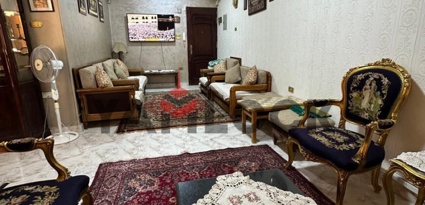 شقه للبيع مدينه نصر بالقرب من مكرم عبيد120م