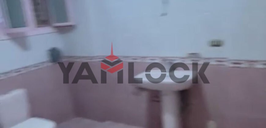 شقه للبيع في ارقي المقطم 215م