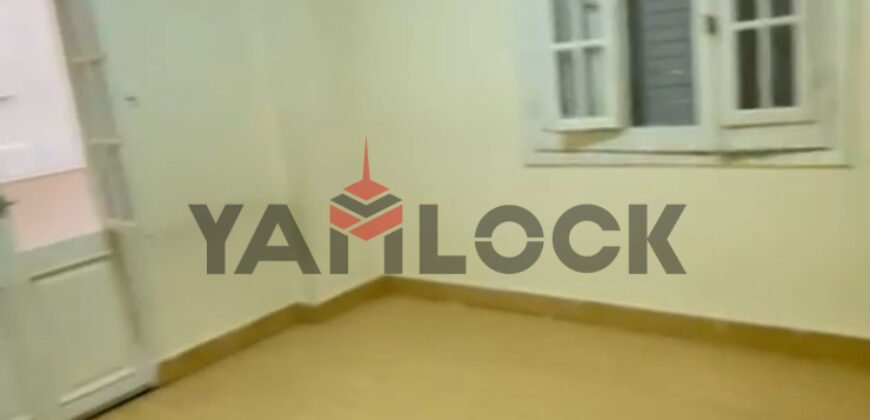 شقه للبيع في ارقي المقطم 215م