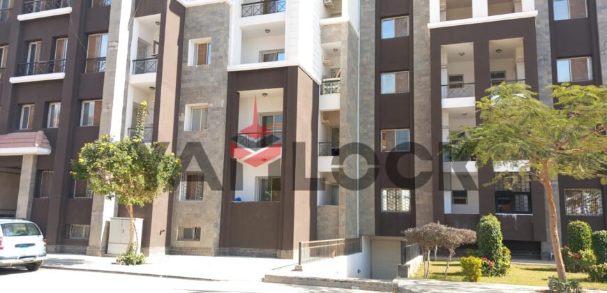 شقه للبيع واجهه بالكامل امام مدرسة صحارى – العاصمة الادارية