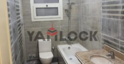 شقه للبيع واجهه بالكامل امام مدرسة صحارى – العاصمة الادارية