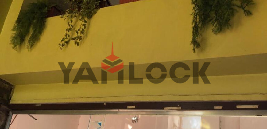 محل للبيع في مدينه الشروق أمام الجامعة البريطانية