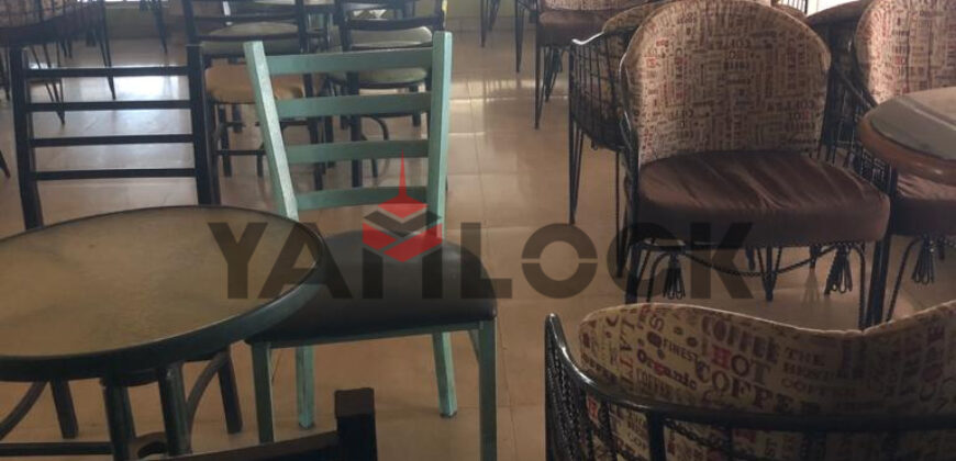 محل للبيع في مدينه الشروق أمام الجامعة البريطانية