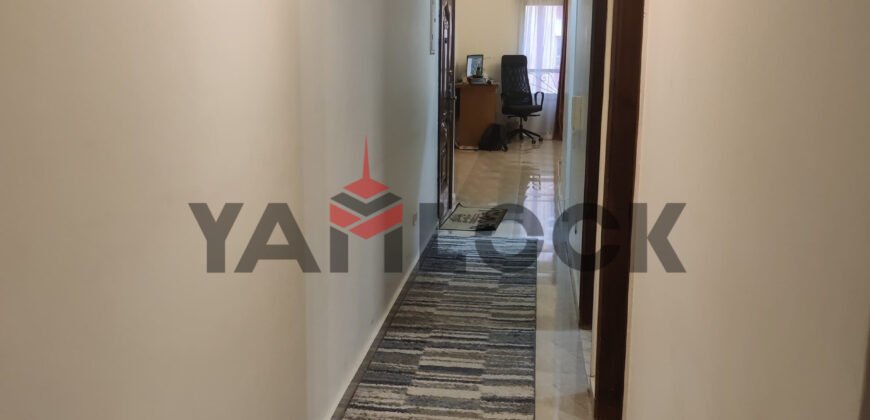 شقة داخل فيلا في المجاورة الخامسة التجمع الاول