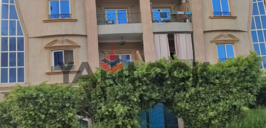 شقة داخل فيلا في المجاورة الخامسة التجمع الاول