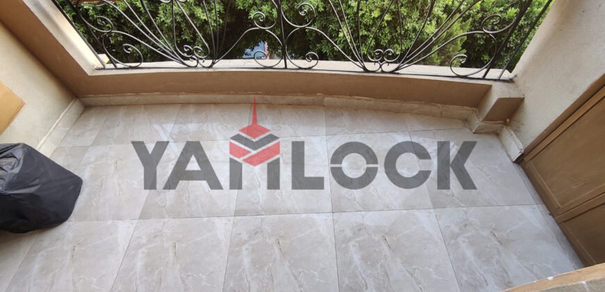 شقة داخل فيلا في المجاورة الخامسة التجمع الاول