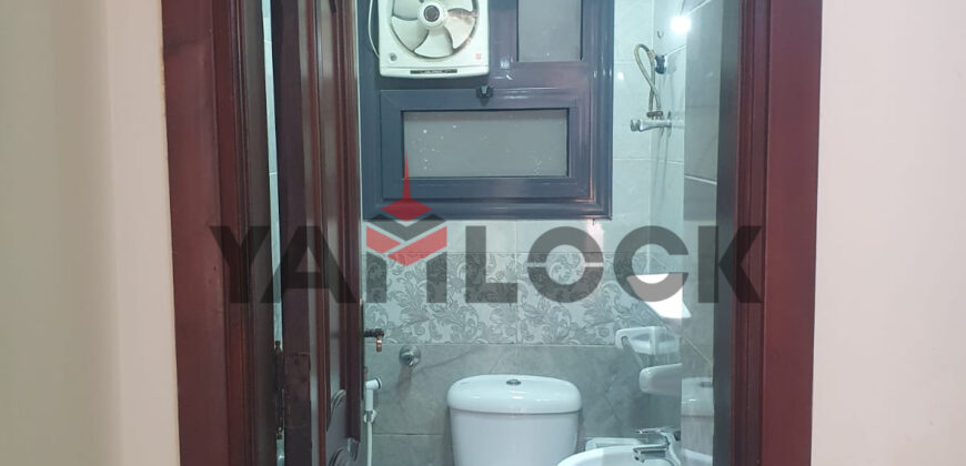 شقه للبيع أميز موقع في طنطا بجوار كلية التجارة وجميع الخدمات شارع الاشرف