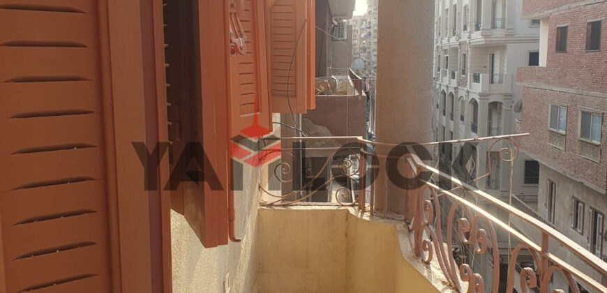 شقه للبيع أميز موقع في طنطا بجوار كلية التجارة وجميع الخدمات شارع الاشرف