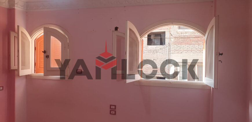 شقه للبيع أميز موقع في طنطا بجوار كلية التجارة وجميع الخدمات شارع الاشرف