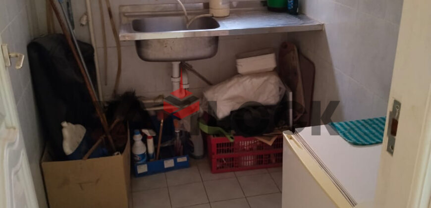 مكتب اداري للبيع في الحصري