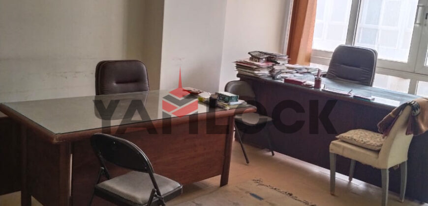 مكتب اداري للبيع في الحصري