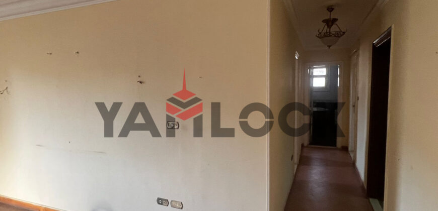 شقه للبيع فى حدائق الاهرام شارع الثروه المعدنيه منطقه ز