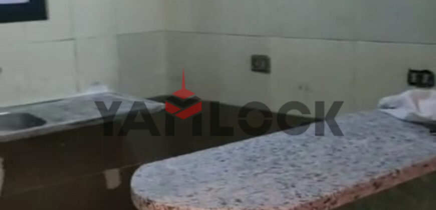 شقه للبيع فى شارع المعتز بالله منطقه التوبه مدينه نصر