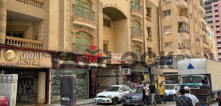 دوبليكس للبيع دور اول و تانى فى النزهه الجديده 2