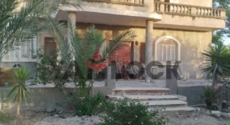 للبيع فيلا بالريف الاوروبي 600م للبيع فيلا بالريف الاوروبي 600م