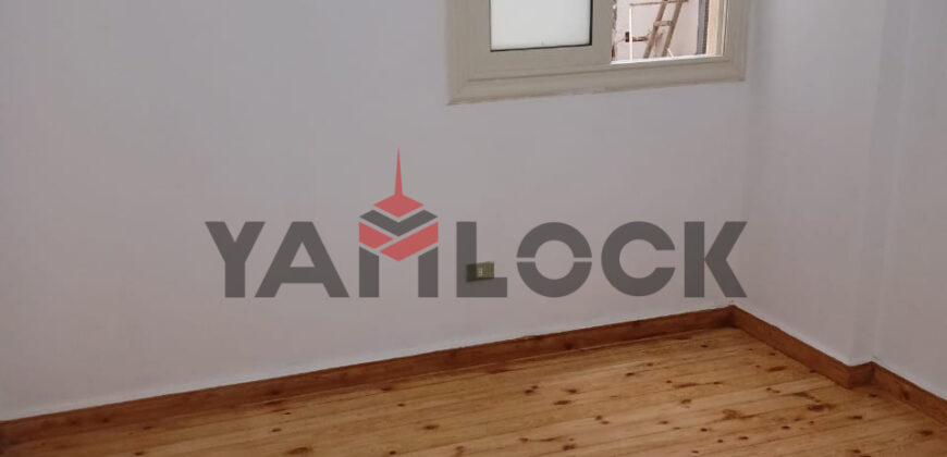 شقه للايجار في شلرع الشعراوي الاسكندريه 120م