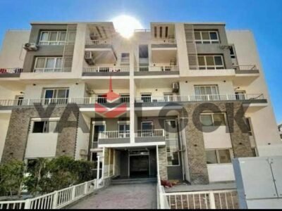 شقه للبيع كمبوند جايد امام الرحاب 155م