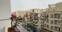 شقه للبيع في البنفسج عمارات التجمع 200م شقه للبيع في البنفسج عمارات التجمع 200م