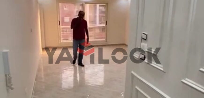 شقه للبيع كمبوند دار مصر القرنفل تشطيب خاص 130م