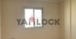 شقه للايجار في كمبوند جايد145م