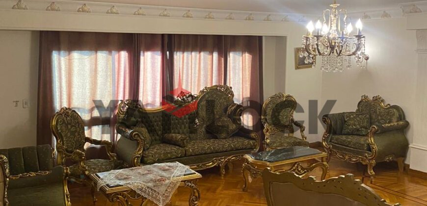 شقة للبيع في مدينة نصر المربع الذهبي شارع طرابلس متفرع من عباس العقاد