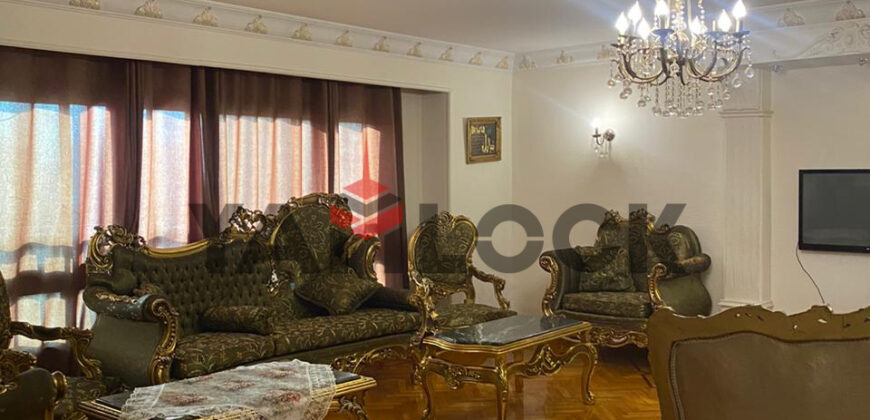 شقة للبيع في مدينة نصر المربع الذهبي شارع طرابلس متفرع من عباس العقاد