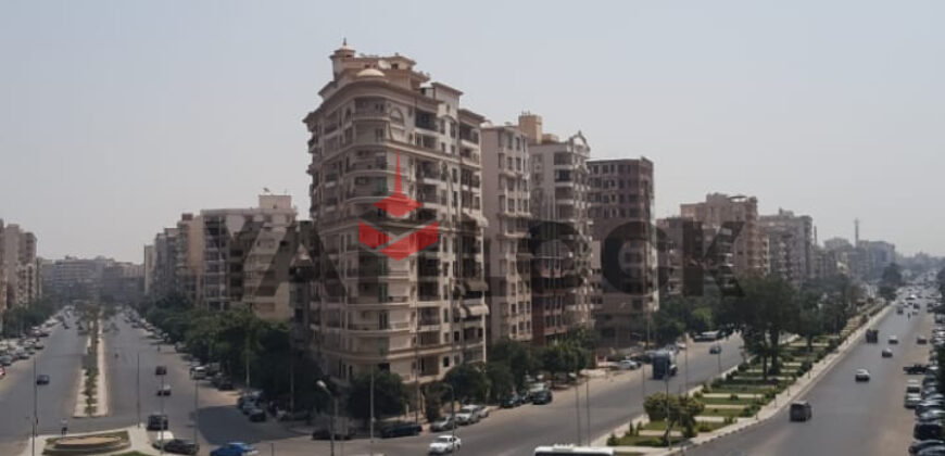 مكتب للبيع فى جسر السويس بجوار الجامعة الصينية وكمبوند الوزراء