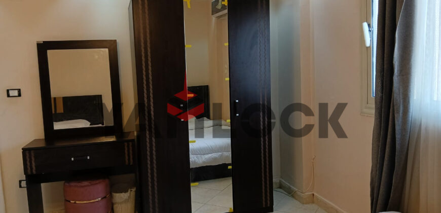 شقة للإيجار في شارع شهاب الرئيسي امام مول احمد السلاب مباشره