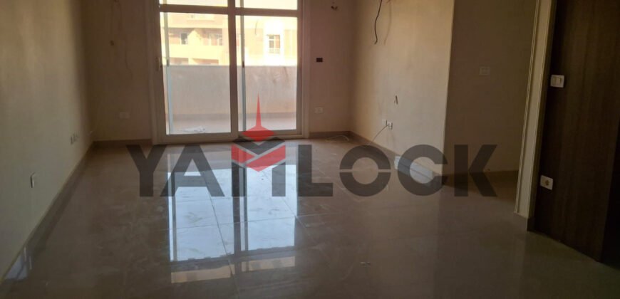شقه فى مدينتى B11 طلعت مصطفى