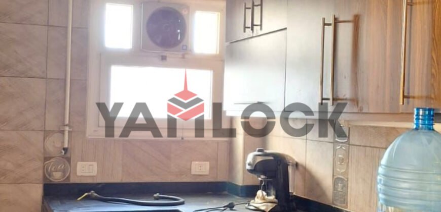 شقه فى مدينتى B11 طلعت مصطفى