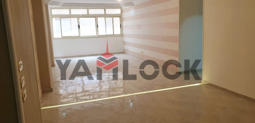 شقة للبيع بحدائق الاهرام منطقة ( ع )