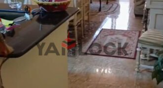 شقة للبيع واجهه البوابة التالتة تاني يمين من البوابة منطقة (و) شقة للبيع واجهه البوابة التالتة تاني يمين من البوابة منطقة (و)