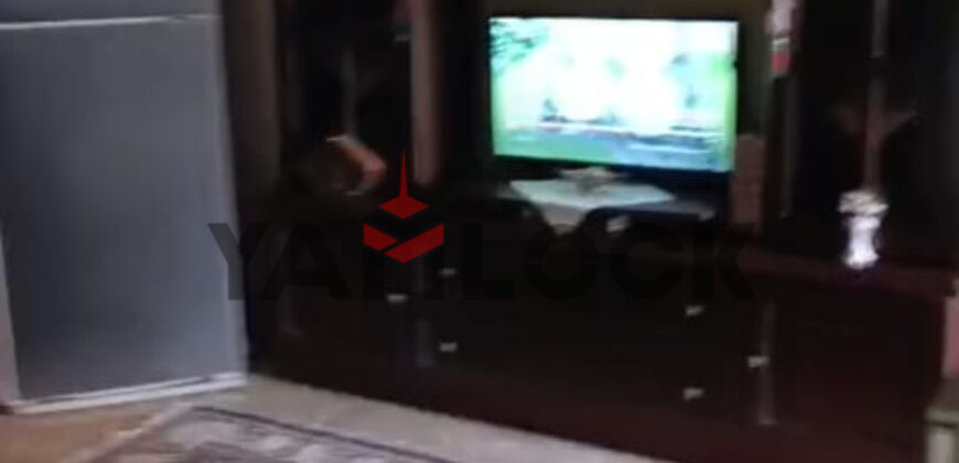 شقة للبيع واجهه البوابة التالتة تاني يمين من البوابة منطقة (و)