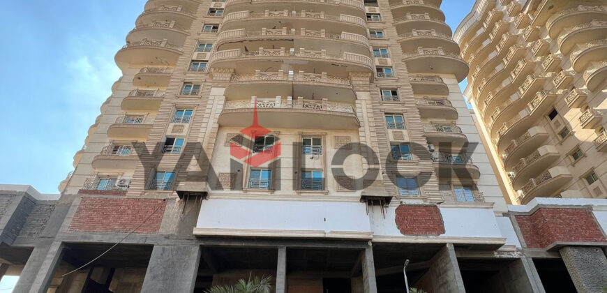 شقة للبيع بأبراج الجوهرة شارع عبد العظيم الوزير مصر الجديدة