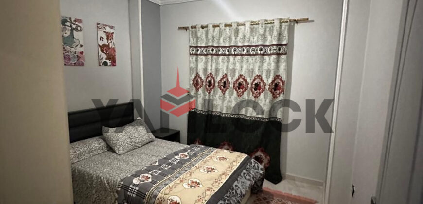 شقة للبيع في حدائق الاهرام البوابه الرابعه شارع العشرين عماره ٢٤٨ ل