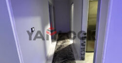 شقة للبيع في حدائق الاهرام البوابه الرابعه شارع العشرين عماره ٢٤٨ ل