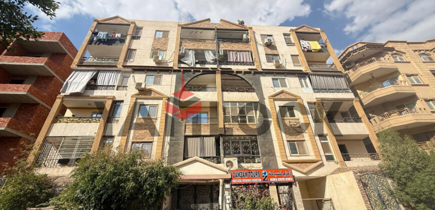 شقة للبيع بحدائق الاهرام البوابه الاولي منطقة ب