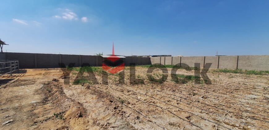 مزرعة للبيع جديدة كليا داخل كمبوند الهاشمية 2