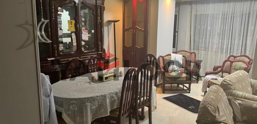 شقة للبيع في شارع موازي ل محمد النادي مصطفي النحاس مدينة نصر