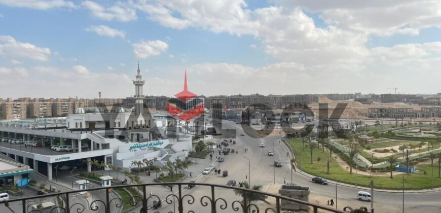 شقة للبيع امام موقف الزهراء الجديد الحي العاشر مدينه نصر