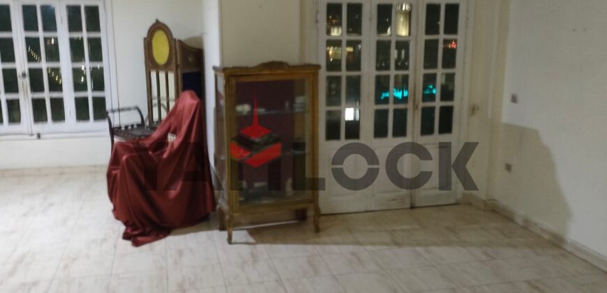 شقة للبيع امام موقف الزهراء الجديد الحي العاشر مدينه نصر