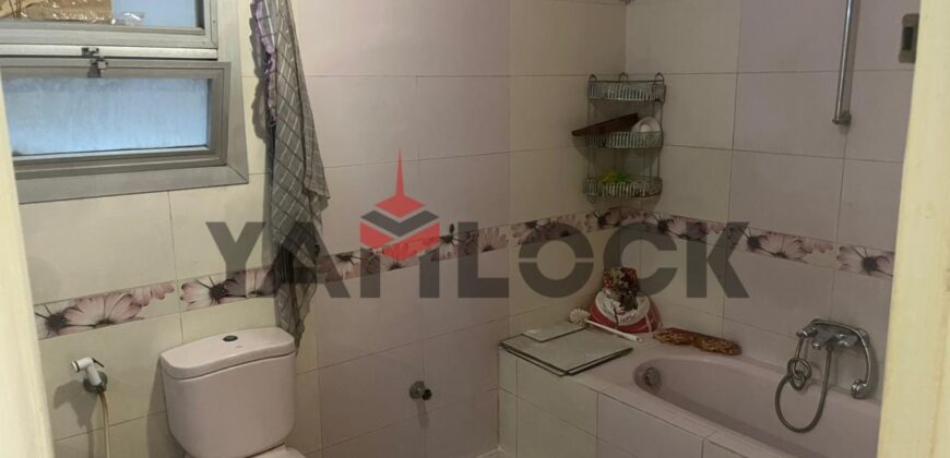 شقة للبيع امام موقف الزهراء الجديد الحي العاشر مدينه نصر