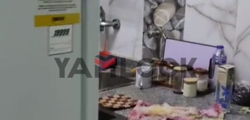 شقة للبيع اول نمره من شارع ابو بكر الصديق جسر السويس شقة للبيع اول نمره من شارع ابو بكر الصديق جسر السويس