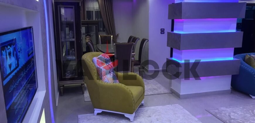 شقه للبيع فى عماره الجلاء1 شارع السد العالى ميدان الجلاء الدقى شقه للبيع فى عماره الجلاء1 شارع السد العالى ميدان الجلاء الدقى