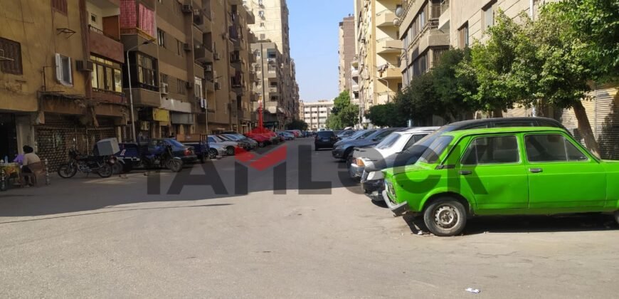 محل للبيع في شارع فريد السباعي الهرم محل للبيع في شارع فريد السباعي الهرم