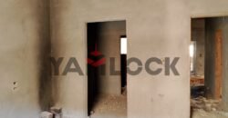 شقة للبيع نصف تشطيب في بيت الوطن الحي الأول