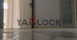 شقة للبيع في التجمع الثالث بجوار مسجد سمير و علي