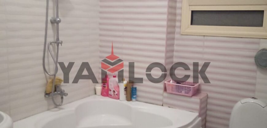 شقة للبيع بالروف في البنفسج عمارات