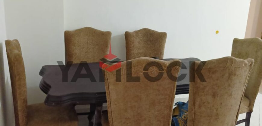 شقه للإيجار نص مفروش فى جاردينا سيتى مدينه نصر